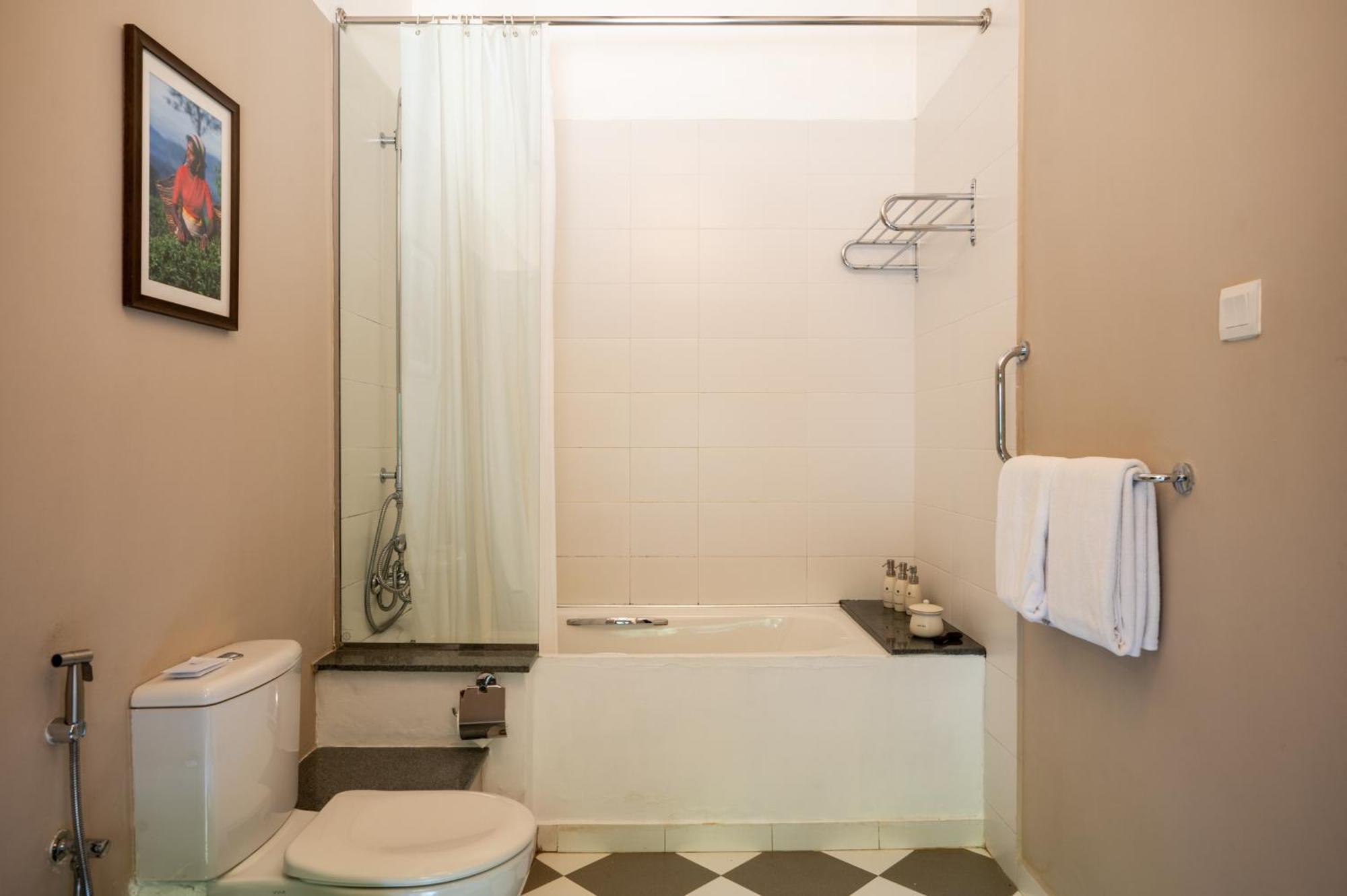 Camellia Hills Hotel Hatton Ngoại thất bức ảnh